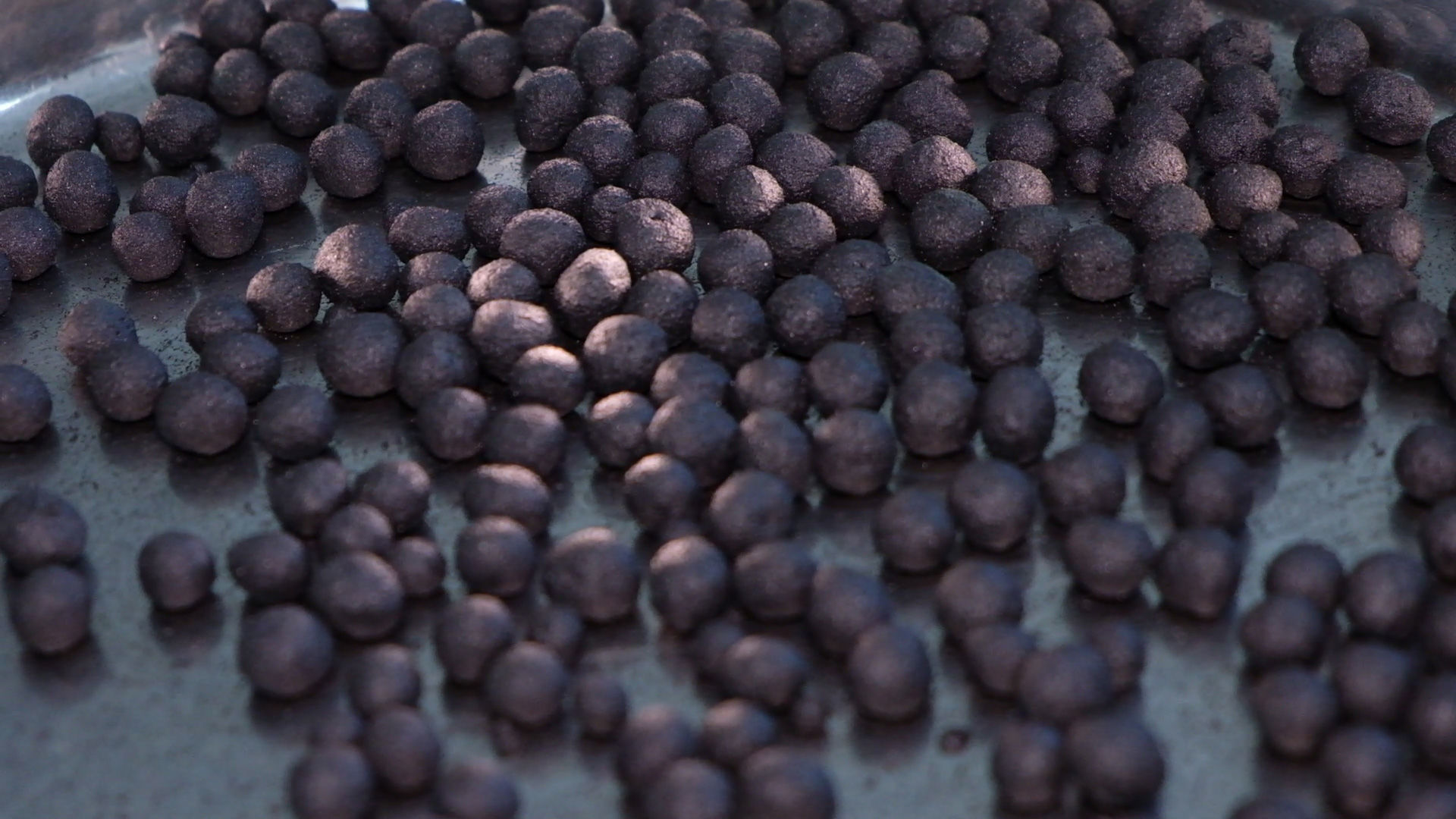 建杰實(shí)業(yè)丨球團(tuán)礦和燒結(jié)礦都是鋼鐵冶煉過程中的差異？